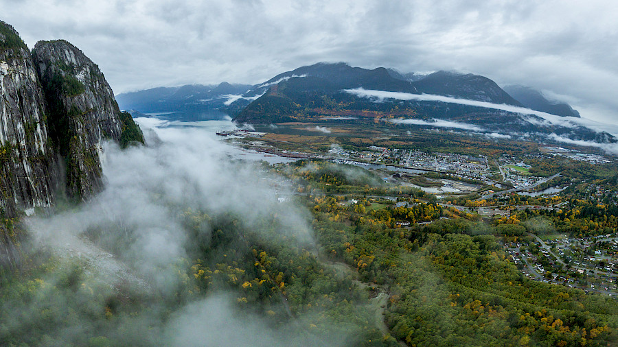 Squamish downtown and Valleycliffe